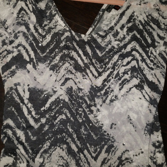 Open back tank top - Picture 3 of 8